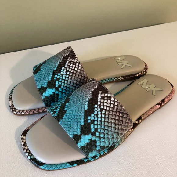 Brand New Michael Kors Hayworth Slide - 40S2HAFP2E - Picture 5 of 11